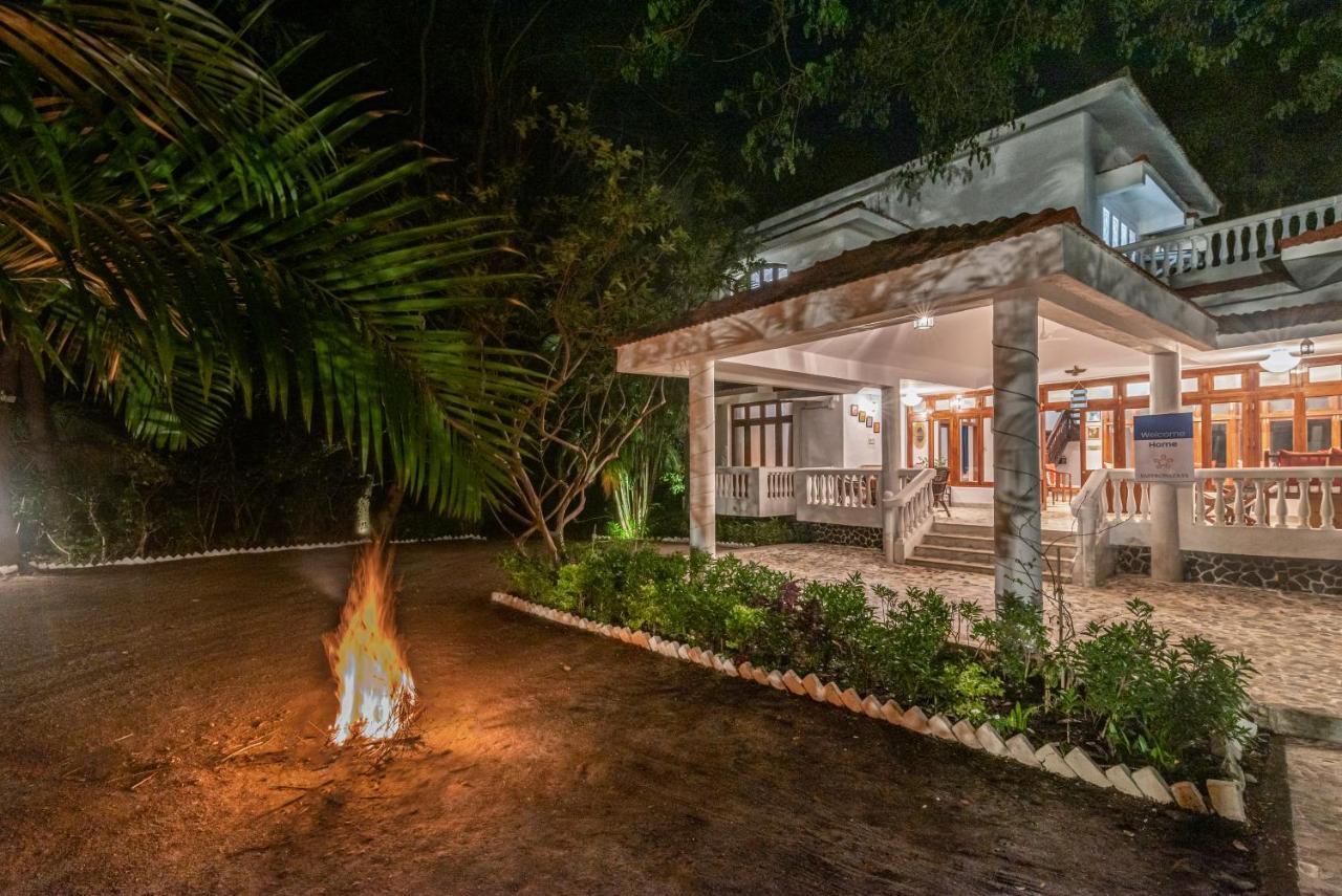 Saffronstays Chikoo Wadi- 3Bdr Pet-Friendly Villa With Pool In Boisar Ngoại thất bức ảnh